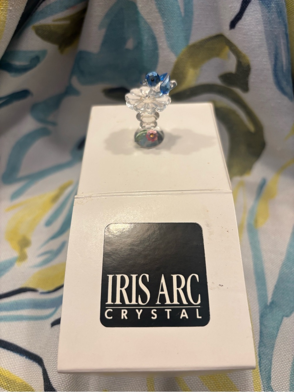 IRIS ARC Vintage Crystal Blue and Clear Glass Flower Vase